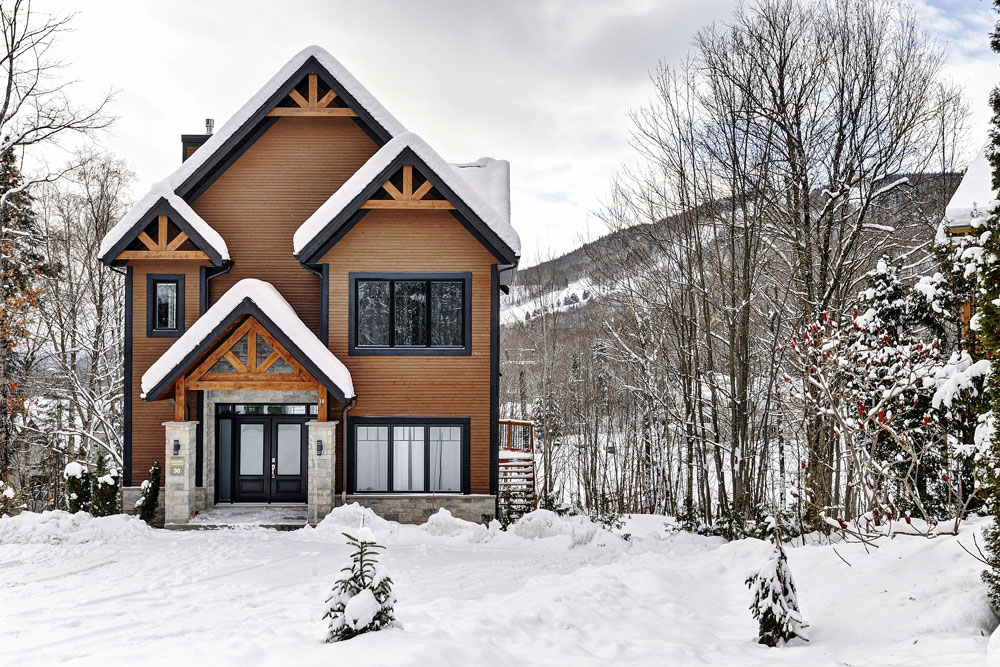 Cottages for rent with 6 bedrooms and more in Quebec #13