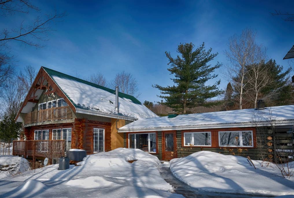 Cottages for rent near Montreal, Quebec #2