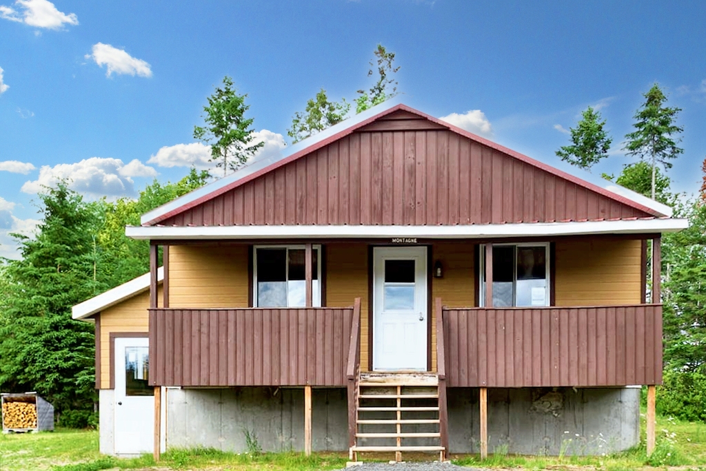 Chalet Le Jacques Cartier Chalet for rent in SaintGabrieldeValcartier , Québec WeChalet