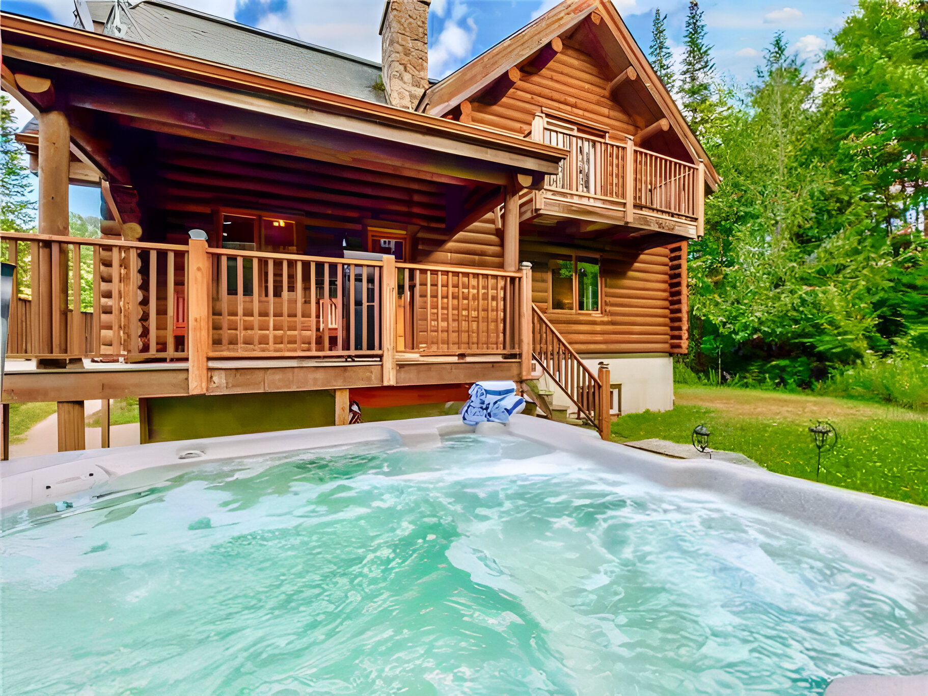 Chalet Grand Duc 16 pers Chalet for rent in Labelle , Québec WeChalet